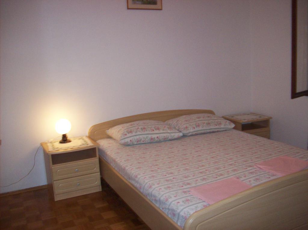 Apartment Stjepko ツァヴタット エクステリア 写真